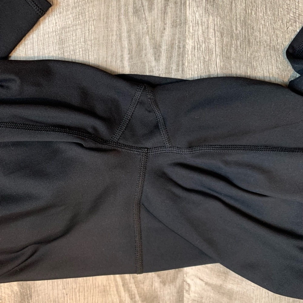 Champion Performance Capris - Picture 9 of 15